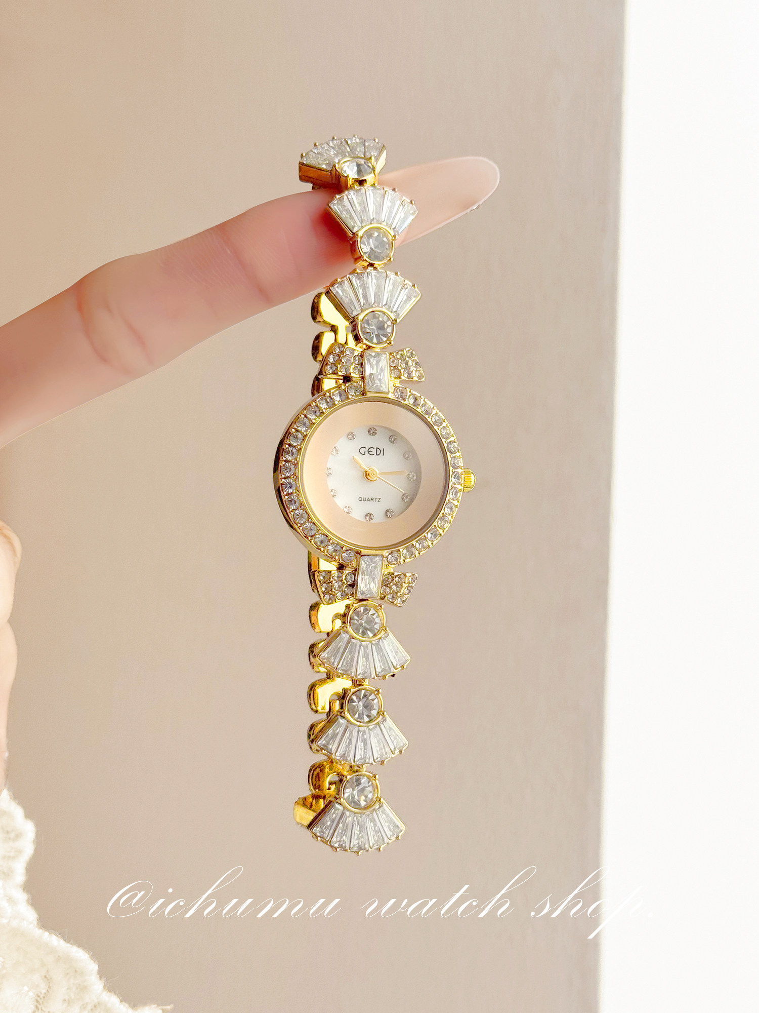 Denizkızı Kadın Kol Saati Lüks - Luxury Watch Usa incelemesi ve fiyatı