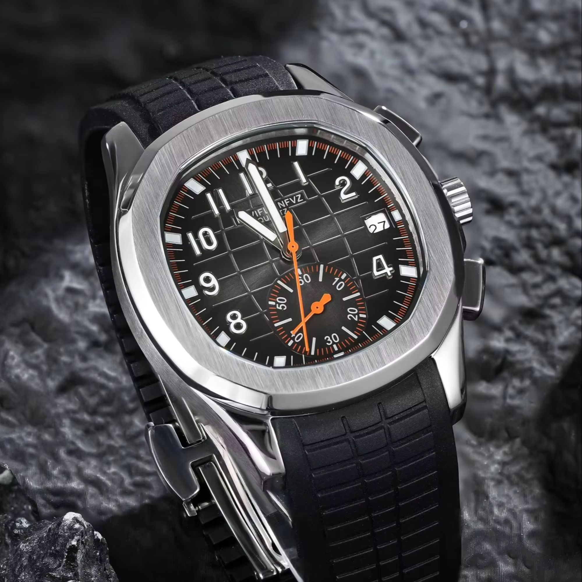 40MM erkek lüks saat NAVIFLZ N - Luxury Watch With Rubber Strap incelemesi ve fiyatı