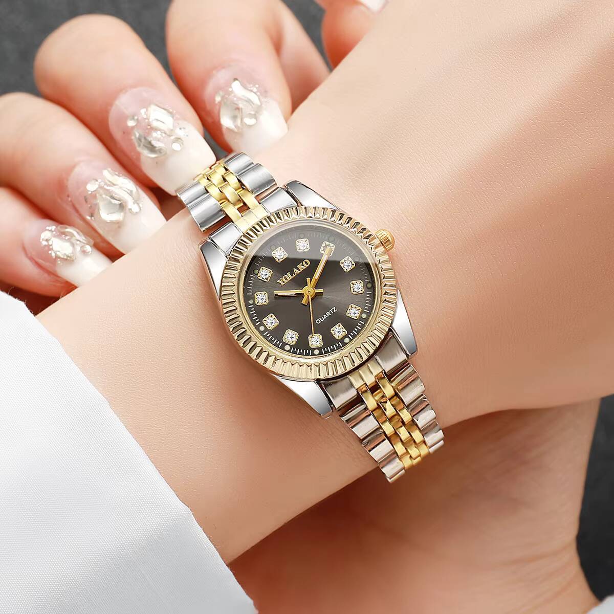 Moda Taklidi Kadın Kuvars İzle - Luxury Watch Gift Box incelemesi ve fiyatı